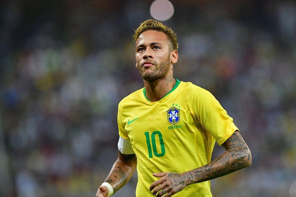 记者：蒋光太、莱昂纳多等人因伤缺阵，首发阵容多人带伤坚持（记者：蒋光太、莱昂纳多等伤停，首发多名球员带伤出战）