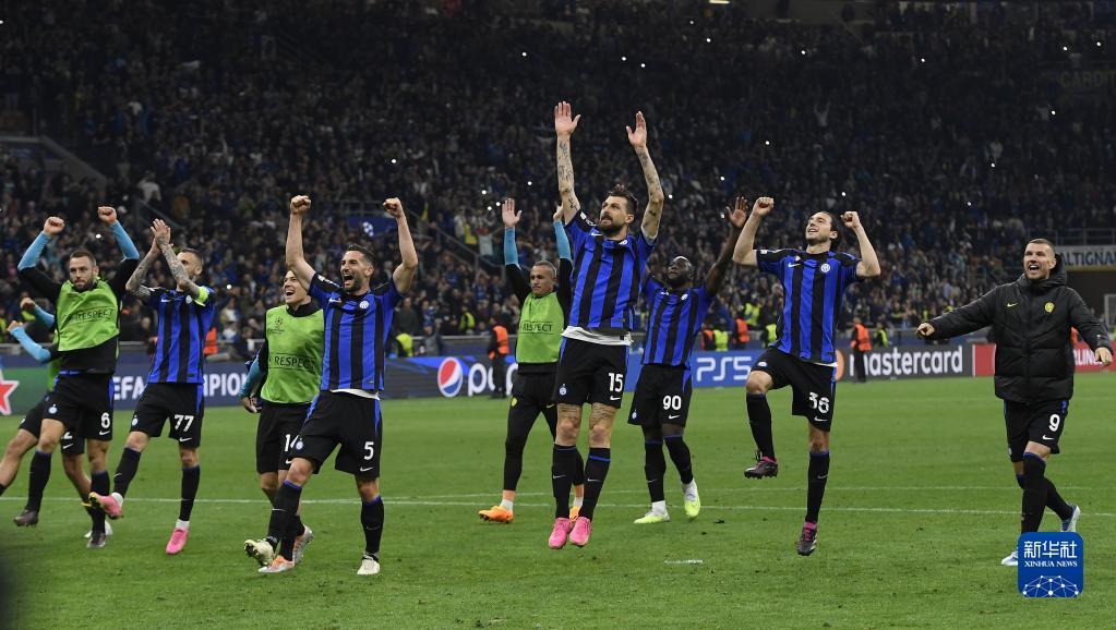 半场战报：摩纳哥0-0加拉塔萨雷，京多安错失良机（半场战况：摩纳哥0-0加拉塔萨雷，京多安浪费绝佳机会）