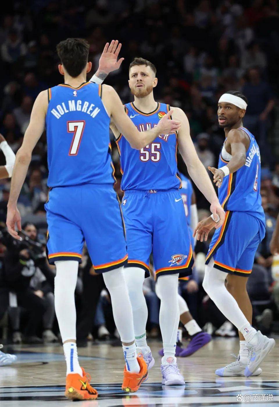 意媒：小法以后留在意甲可能性不大，大概率会前往巴萨或曼城（意媒：小法留在意甲希望渺茫，或将转投巴萨或曼城）