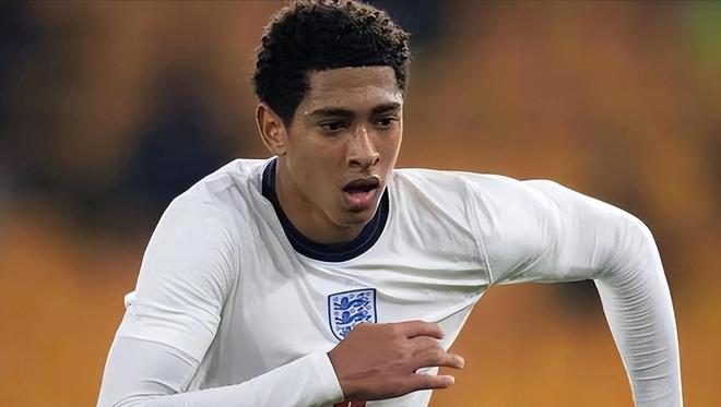 如何降低被断球的风险？（如何降低被抢断的概率？）