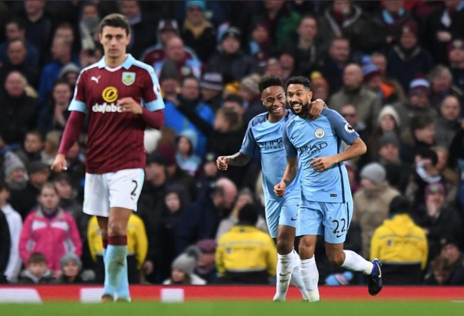 毕尔巴鄂竞技对阵马德里竞技：西甲第15轮巅峰对决，谁能笑到最后？（西甲第15轮焦点战：毕尔巴鄂竞技PK马德里竞技，胜者花落谁家？）