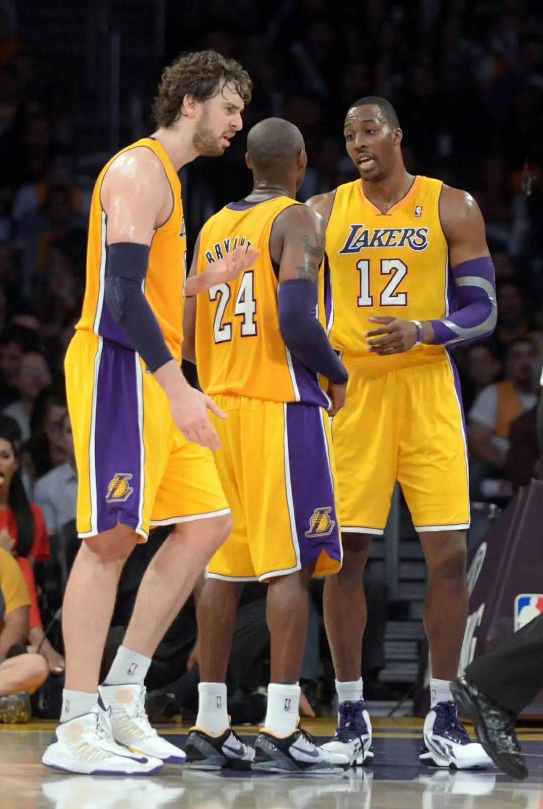 西媒：若亚马尔踢布鲁日时出场，他就将被西班牙国家队征召（西媒：亚马尔若在战布鲁日登场，将获西班牙队征召）