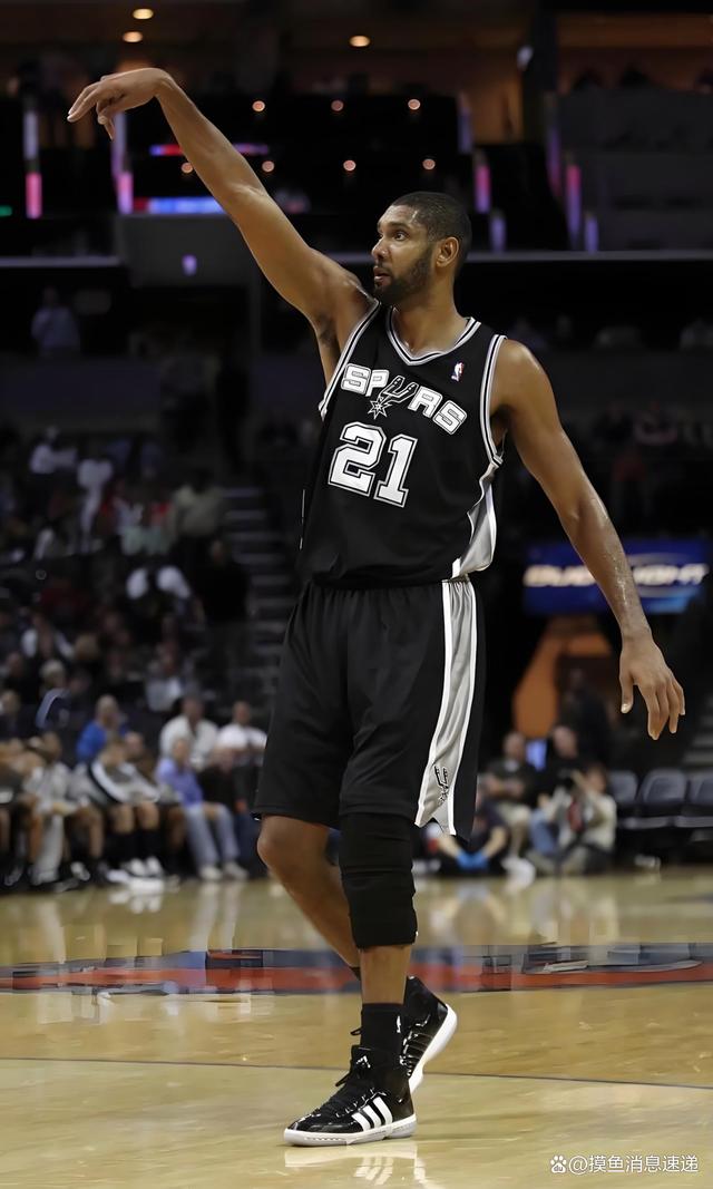 马卡：费兰曾与莫拉塔沟通穿西班牙7号球衣，后者表示支持（马卡：费兰就穿西班牙7号征询莫拉塔，获对方支持）